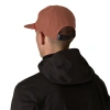 Czapka z daszkiem pod kask SNOWFARER CAP