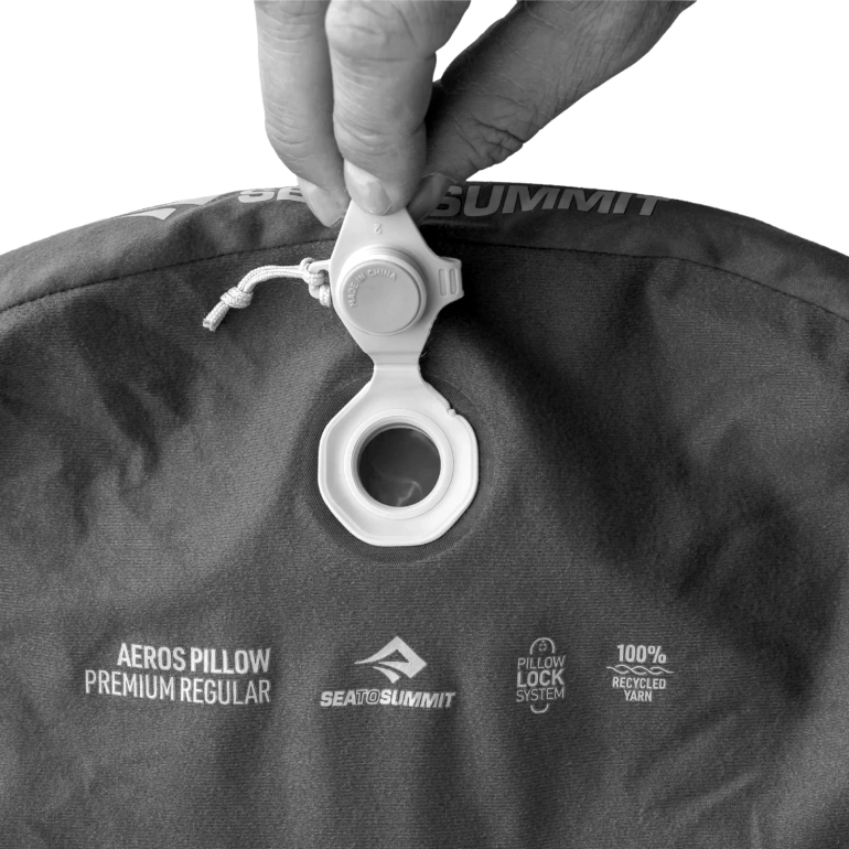 Poduszka AEROS PILLOW ULTRALIGHT REGULAR
